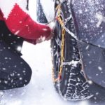 Chaussettes de pneus ou chaînes de neige : lesquelles choisir ? - Eurotyre