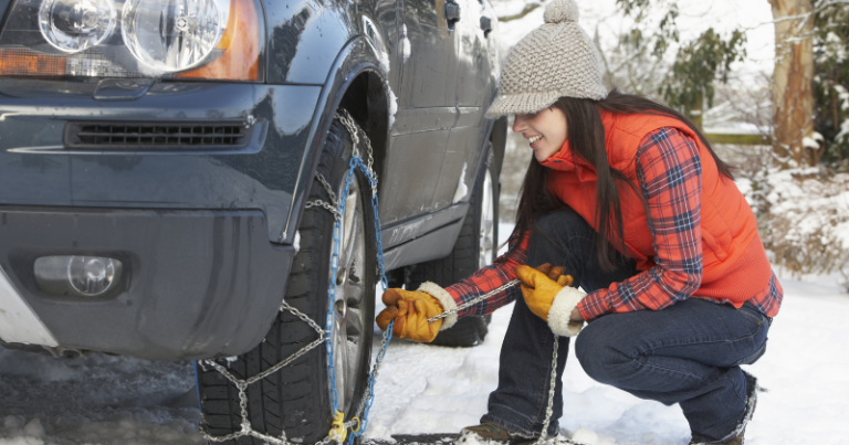 Chaînes à neige : fonctionnement et comment les utiliser correctement